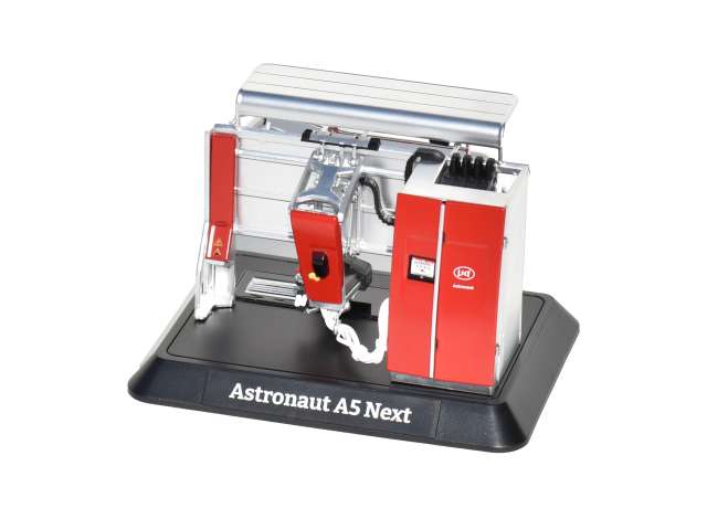 AT-Collections | Lely Astronaut | AT3200500 | 1/32 | Lely Astronaut A5 Milking Robot (2024) | 