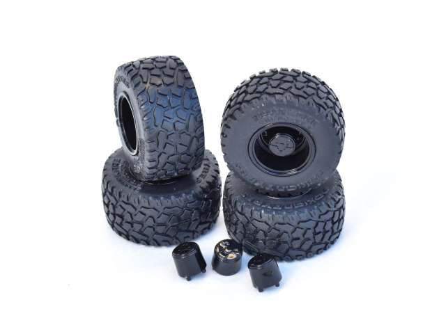 AT-Collections | Nokian Wheels & Rims | AT3200111 | 1/32 | Nokian Ground Kare 710/40R 22.5 Tyre and Rim Wheelset (black) | 